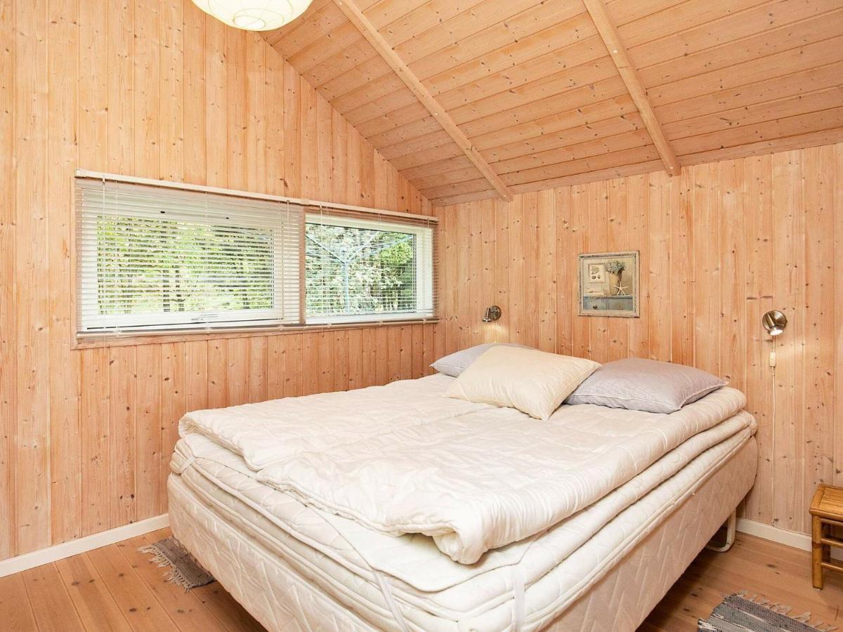 Three-Bedroom Holiday Home In Hojslev 4 Bøstrup Dış mekan fotoğraf